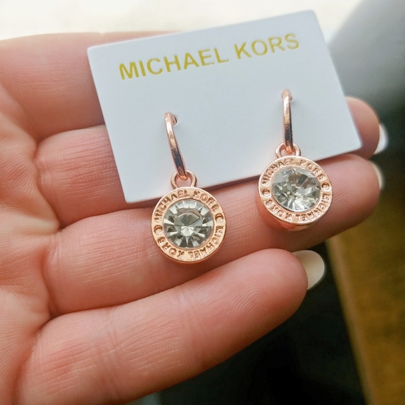 MICHAEL KORS EARRINGS - Picture 3 of 5